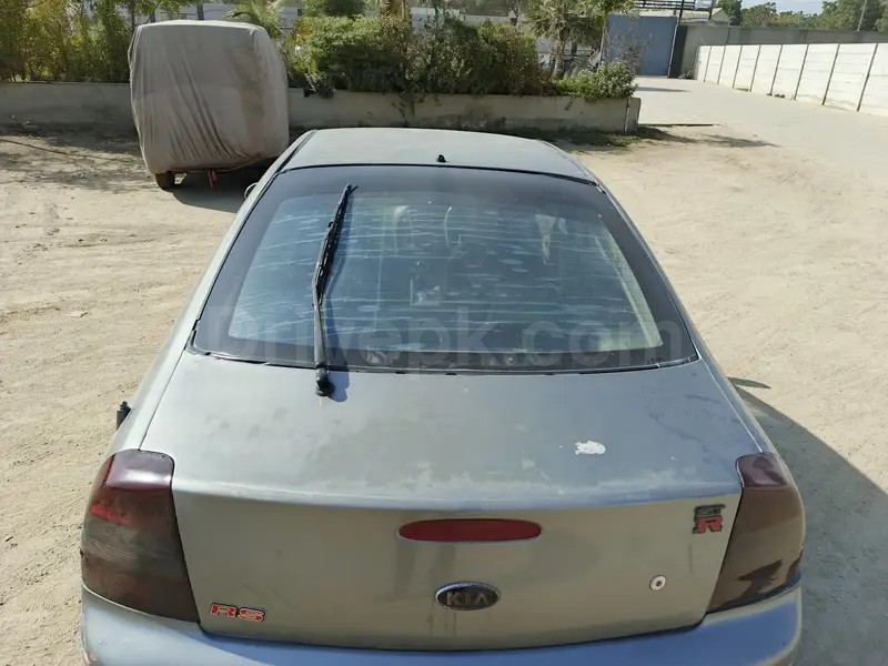 KIA Spectra 2003