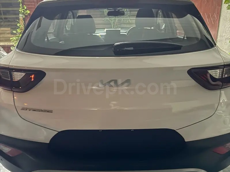 KIA STONIC 2023