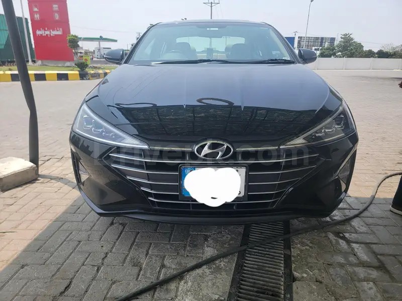 Hyundai Elantra 2021