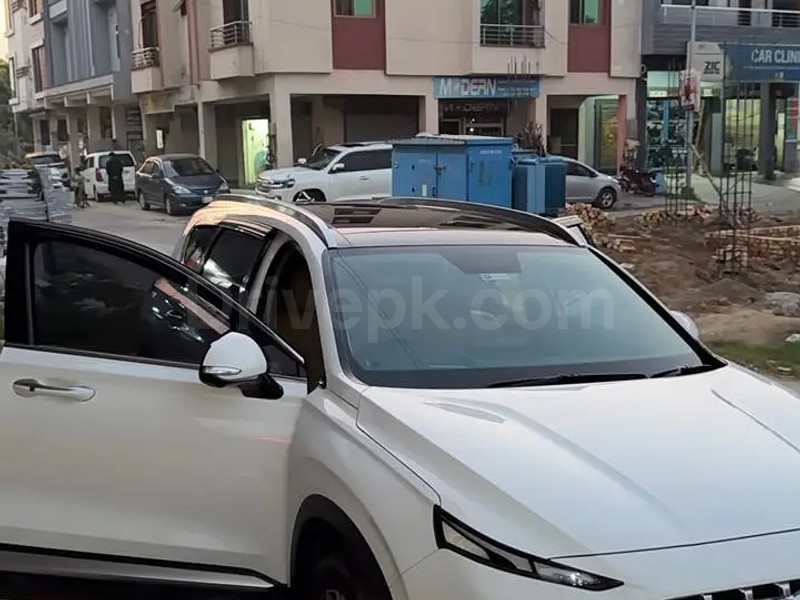 Hyundai Santa Fe 2024