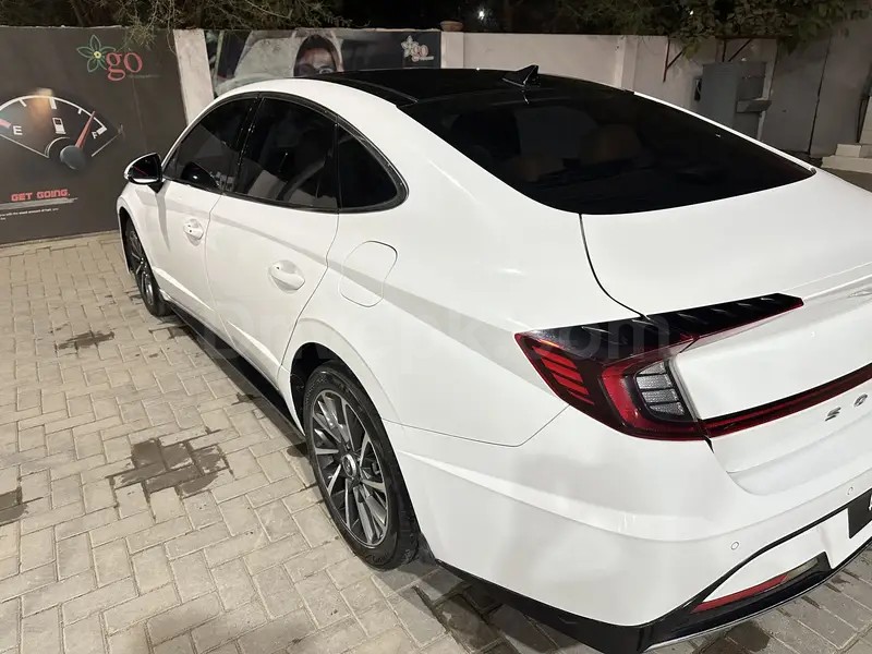 Hyundai Sonata 2022
