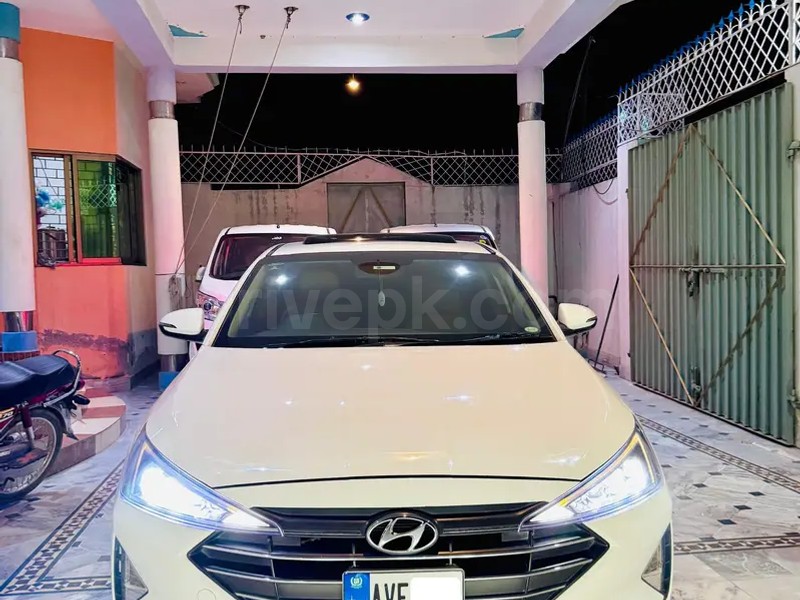 Hyundai Elantra 2021