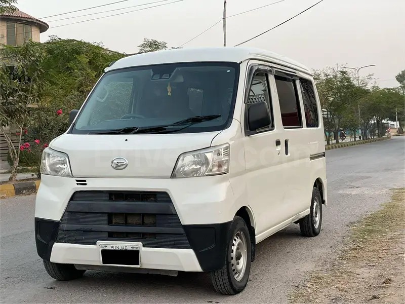 Daihatsu Hijet 2019