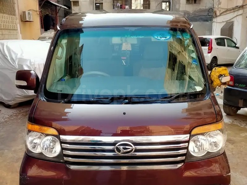 Daihatsu Atrai Wagon 2013