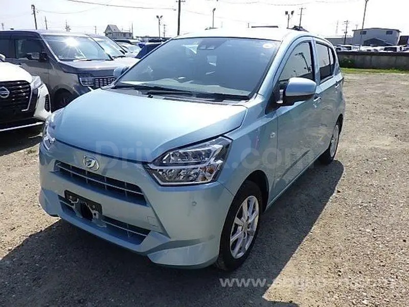 Daihatsu Mira 2022