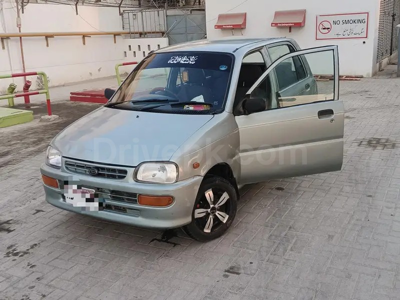 Daihatsu Cuore 2001