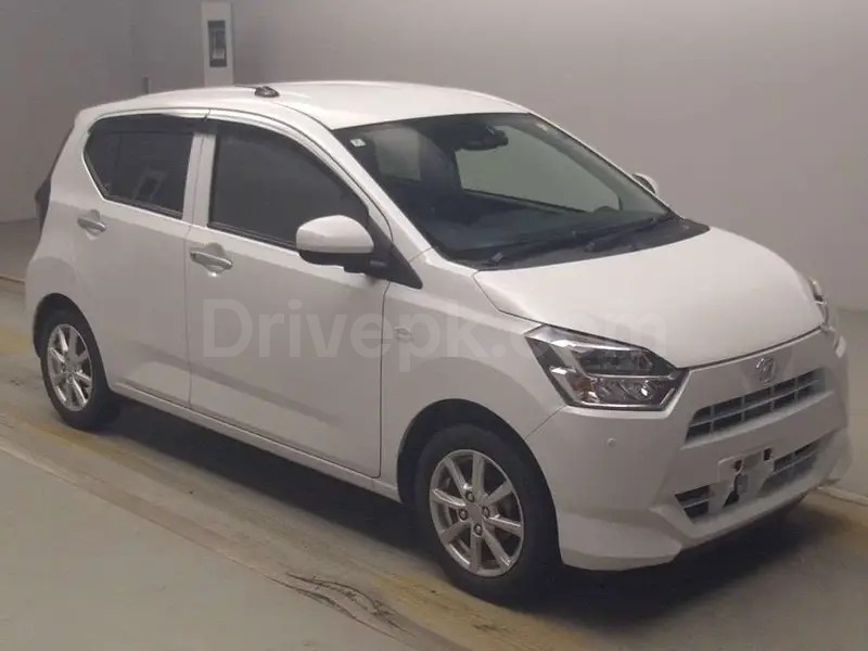 Daihatsu Mira 2022