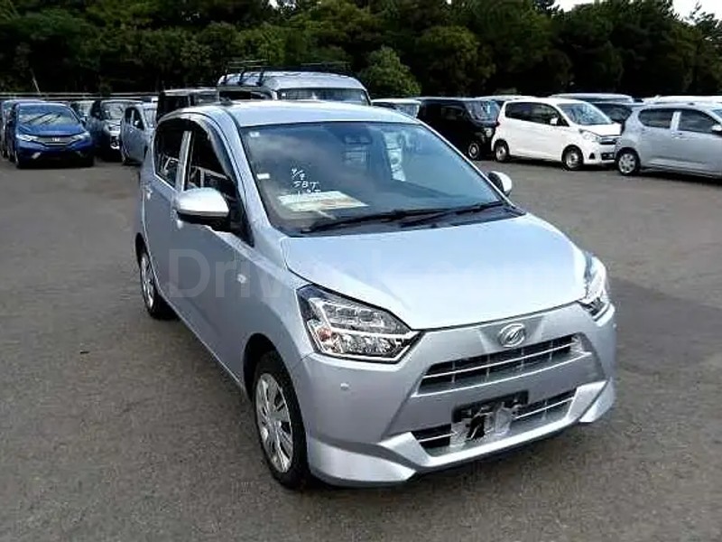 Daihatsu Mira 2022