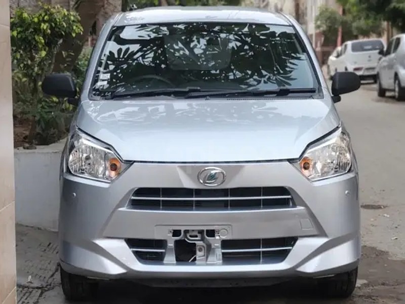 Daihatsu Mira 2023