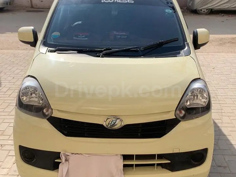 Daihatsu Mira 2015