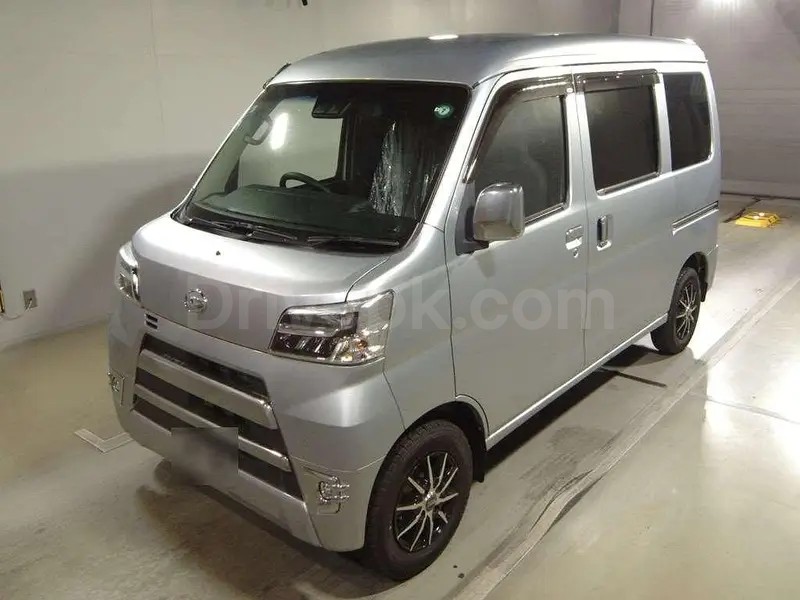 Daihatsu Hijet 2025
