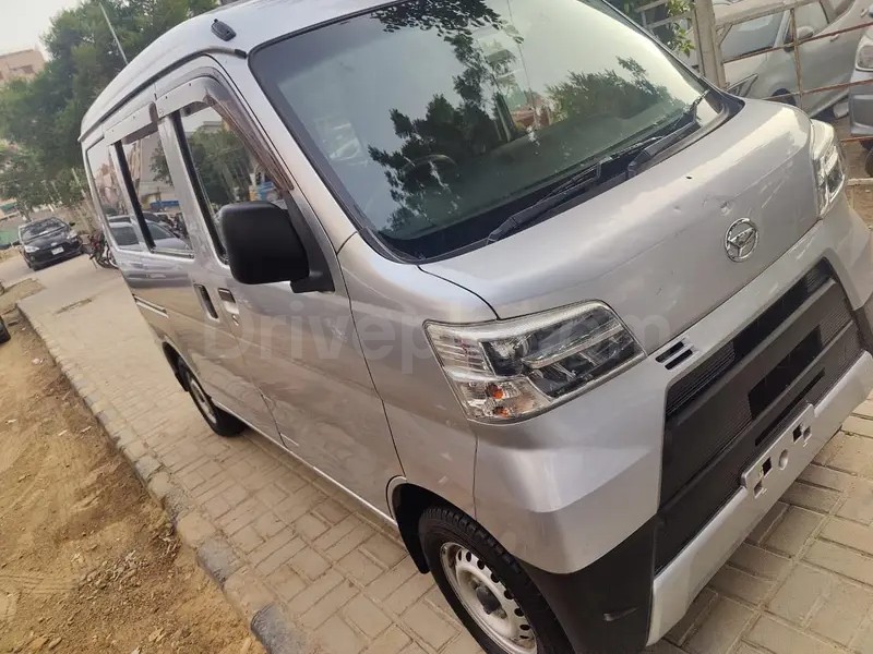 Daihatsu Hijet 2020