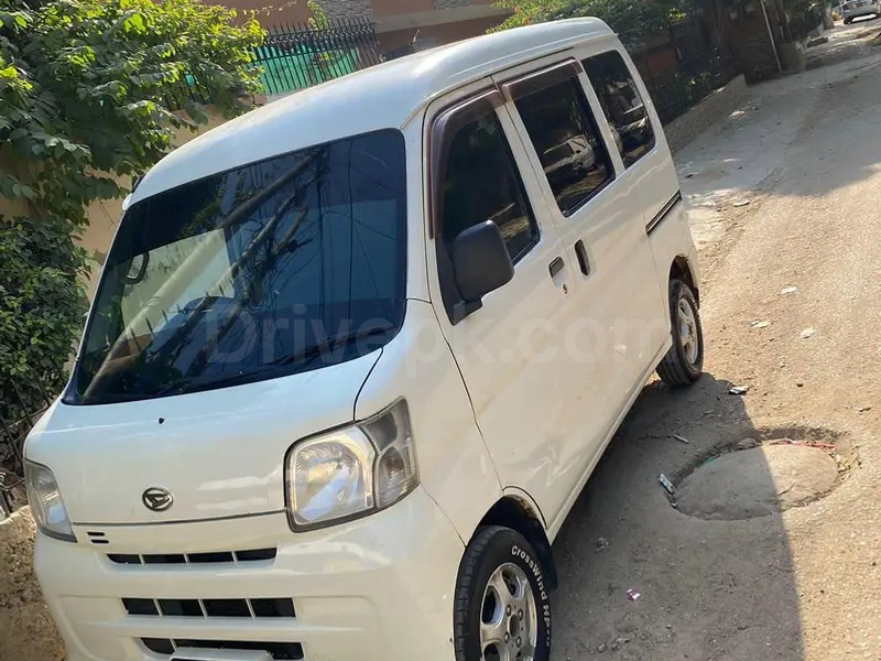 Daihatsu Hijet 2011