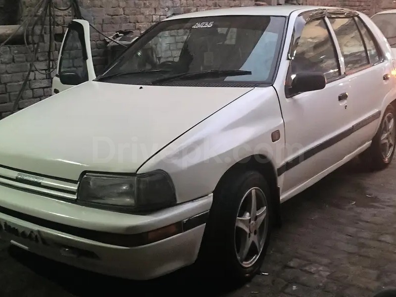 Daihatsu Charade 1990