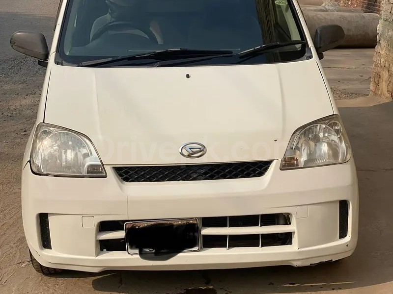 Daihatsu Mira 2006