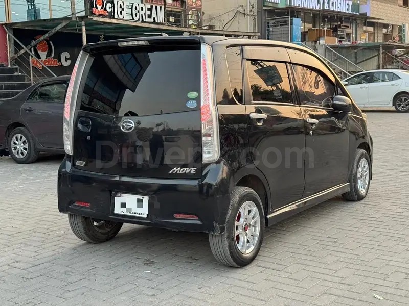 Daihatsu Move 2013