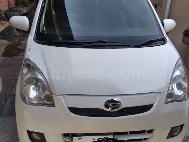 Daihatsu Mira 2013