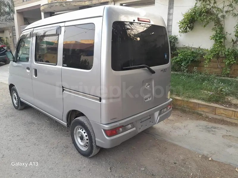 Daihatsu Hijet 2019