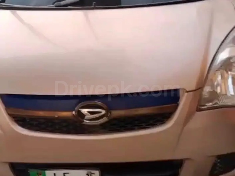 Daihatsu Mira 2012