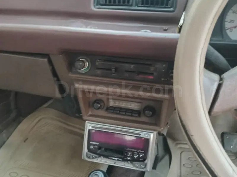 Daihatsu Charade 1998