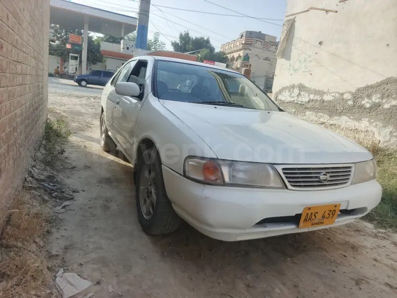 Nissan Sunny 1998