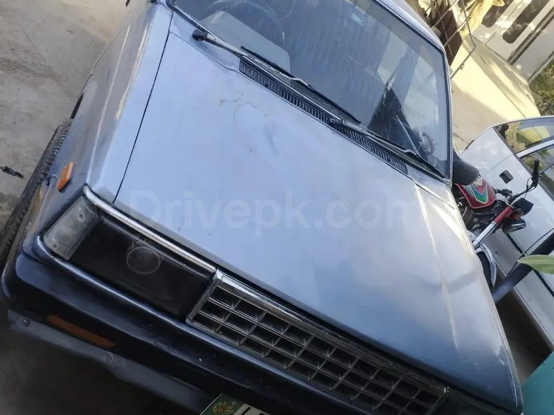 Nissan Sunny 1985