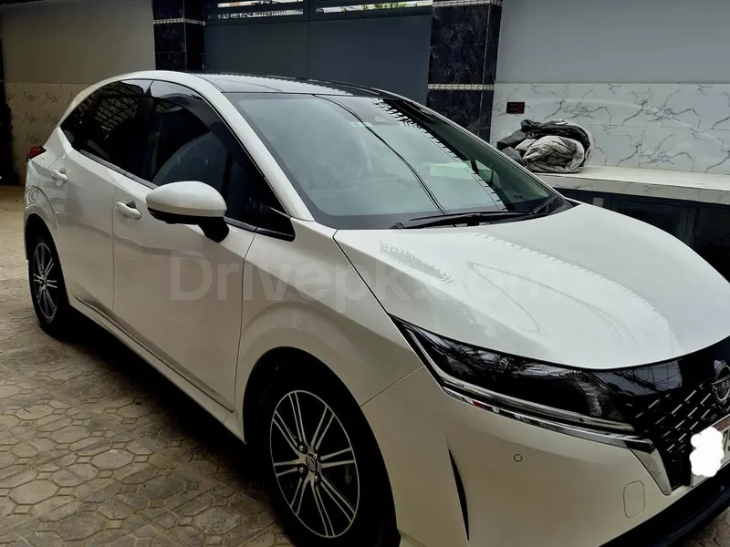 Nissan Note E Power 2021