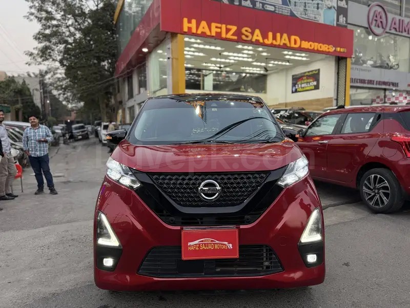 Nissan Dayz Highway Star 2022