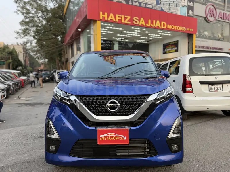 Nissan Dayz Highway Star 2022