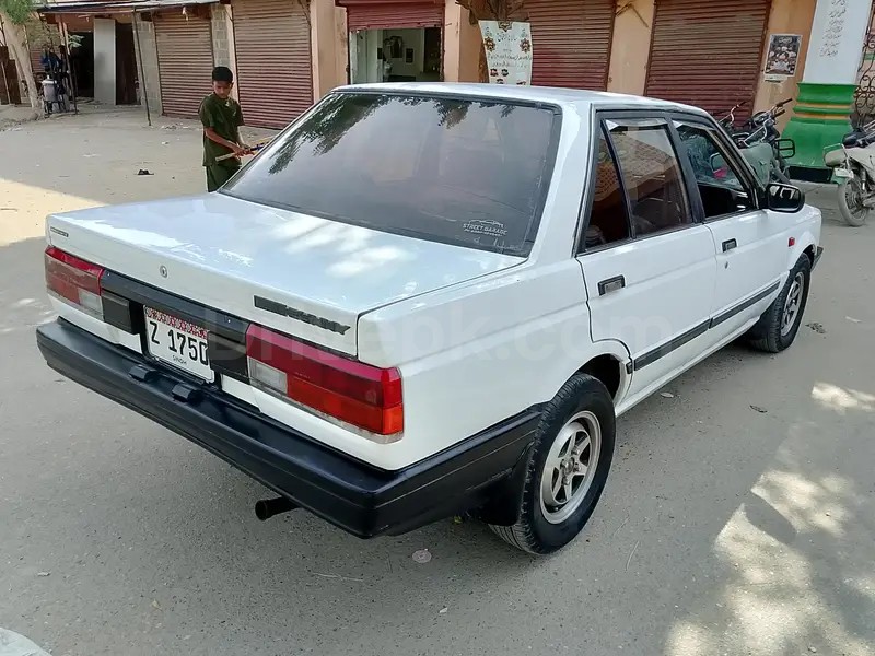 Nissan Sunny 1994