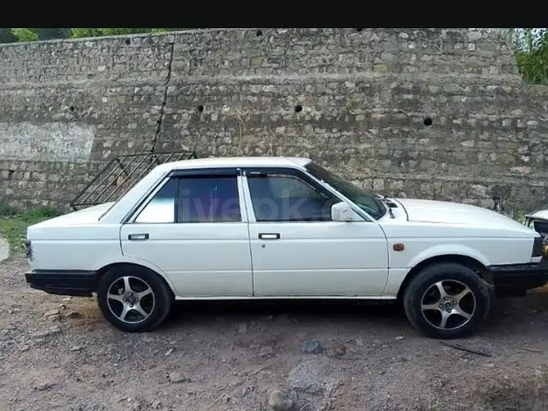 Nissan Sunny 1989
