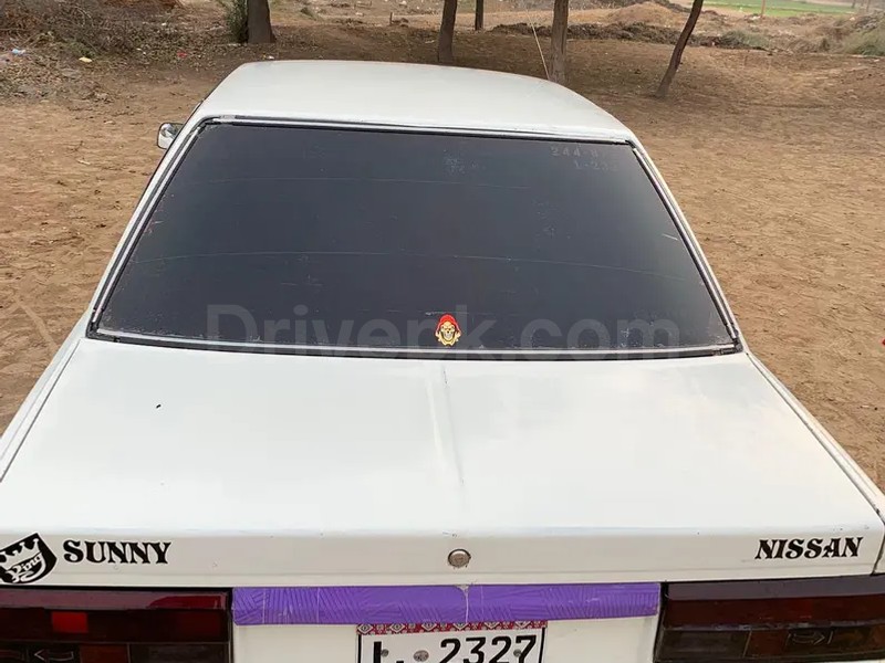 Nissan Sunny 1987