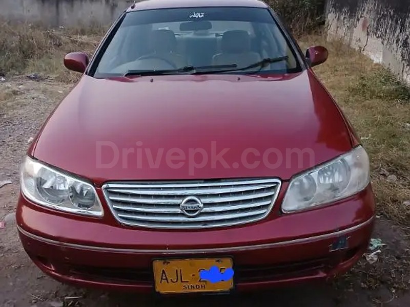 Nissan Sunny 2005