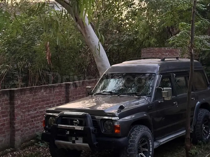 Nissan Patrol 1992