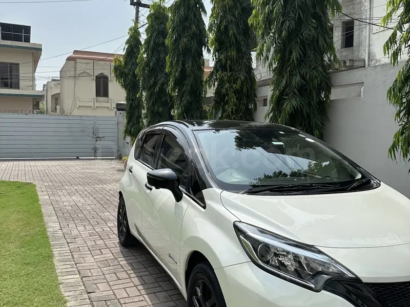 Nissan Note E Power 2018