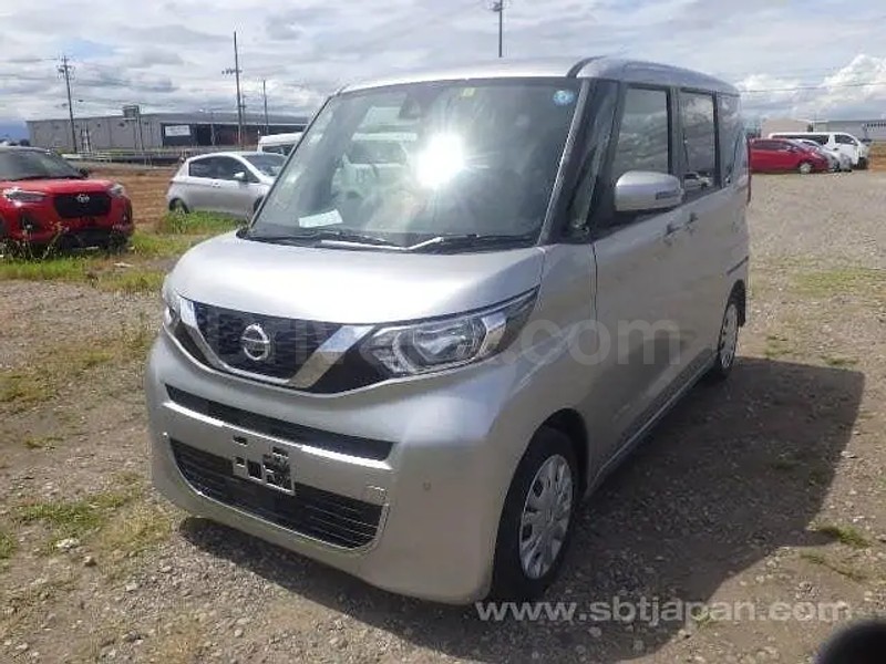 Nissan Roox 2023