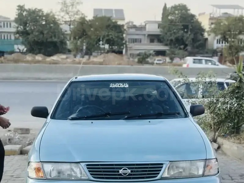 Nissan Sunny 1997