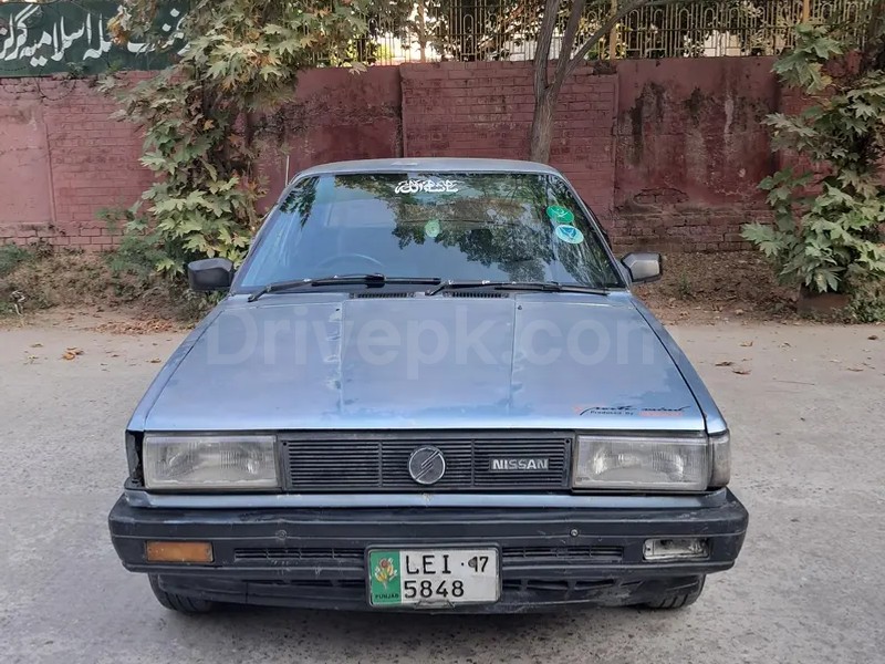 Nissan Sunny 1987