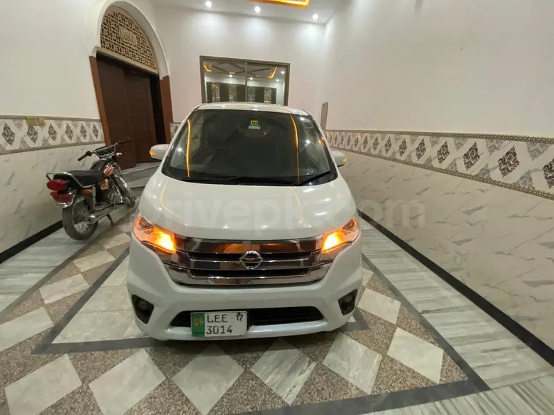 Nissan Dayz Highway Star 2013