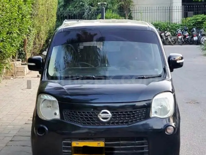 Nissan Moco 2012