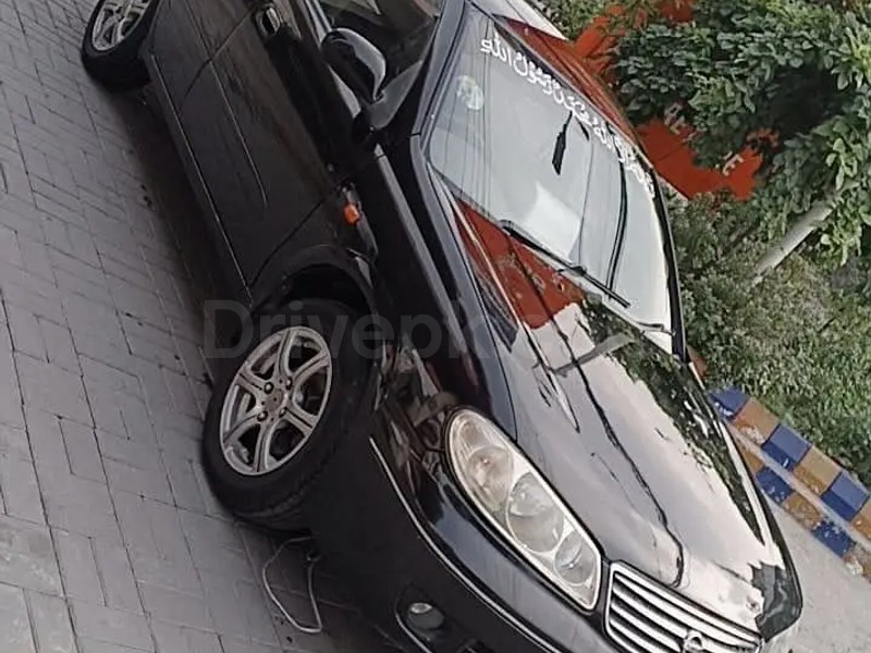 Nissan Sunny 2005