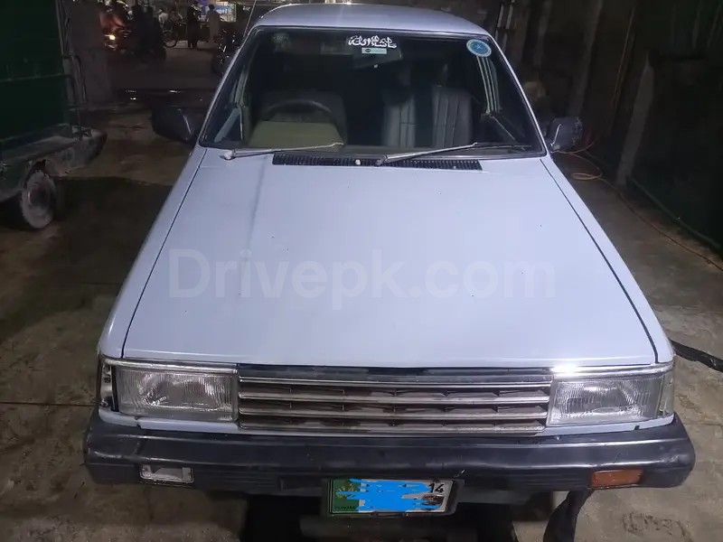 Nissan Sunny 1985
