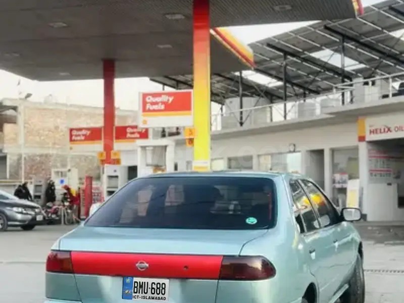Nissan Sunny 1997