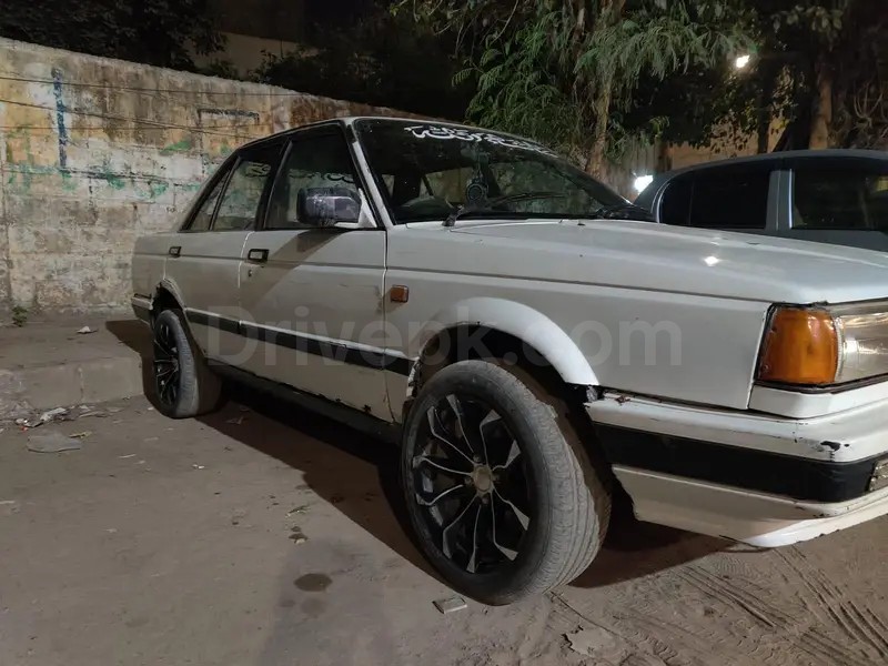 Nissan Sunny 1986