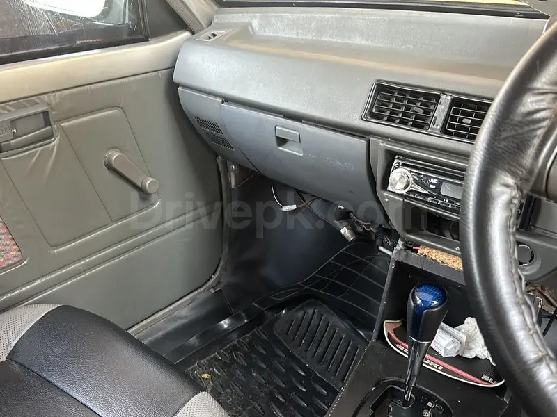 Suzuki Mehran VXR 1996