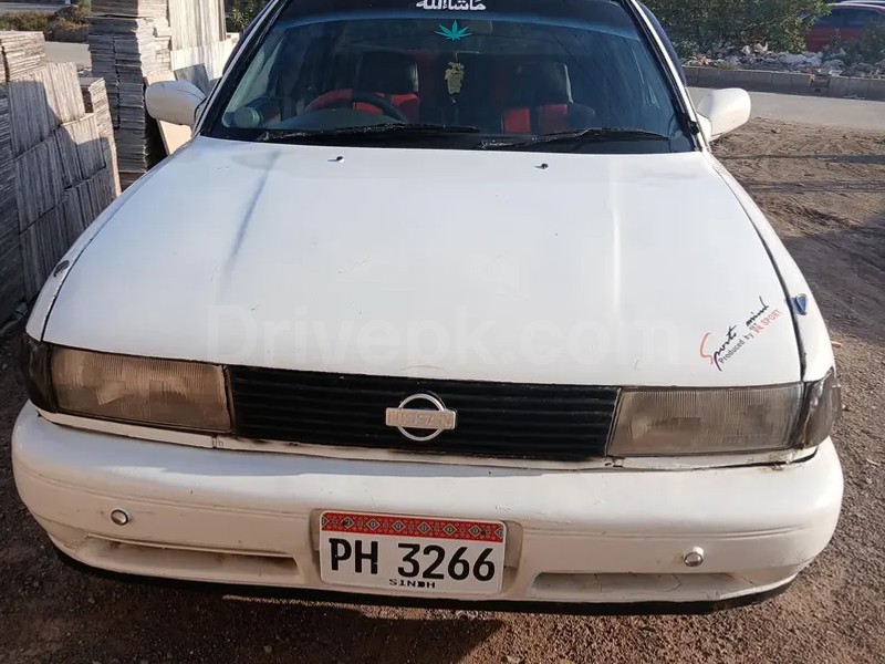Nissan Sunny 1993