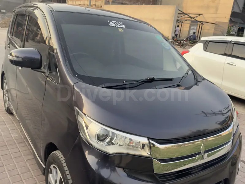 Mitsubishi EK Custom 2019