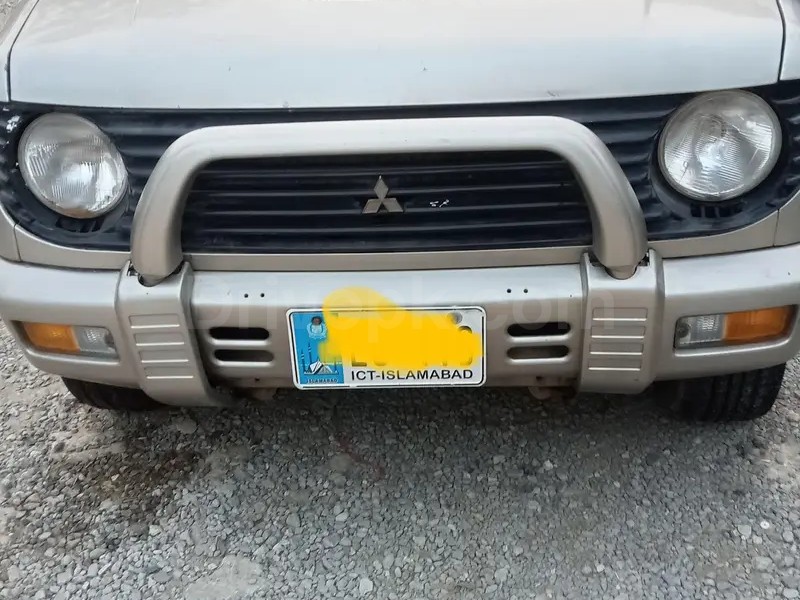 Mitsubishi Pajero Mini 1997
