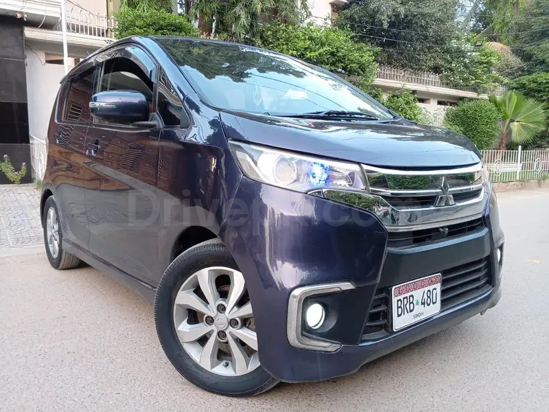 Mitsubishi EK Custom 2017