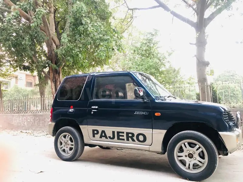 Mitsubishi Pajero Mini 1995